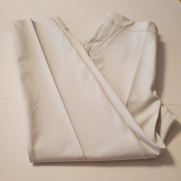 Spanx Classic White Silver. Linings Slim Strait Pants Size L/12. - Picture 9 of 12